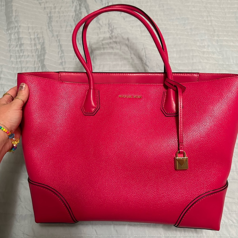Michael Kors Large Ultra Pink Leather Tote